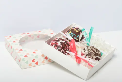 Tipos de papel para la fabricación de empaques para alimentos Cajas para guardar dulces