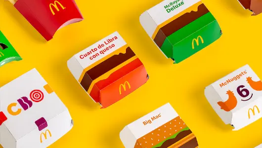 McDonald’s – Caja de hamburguesa de cartón ecológico